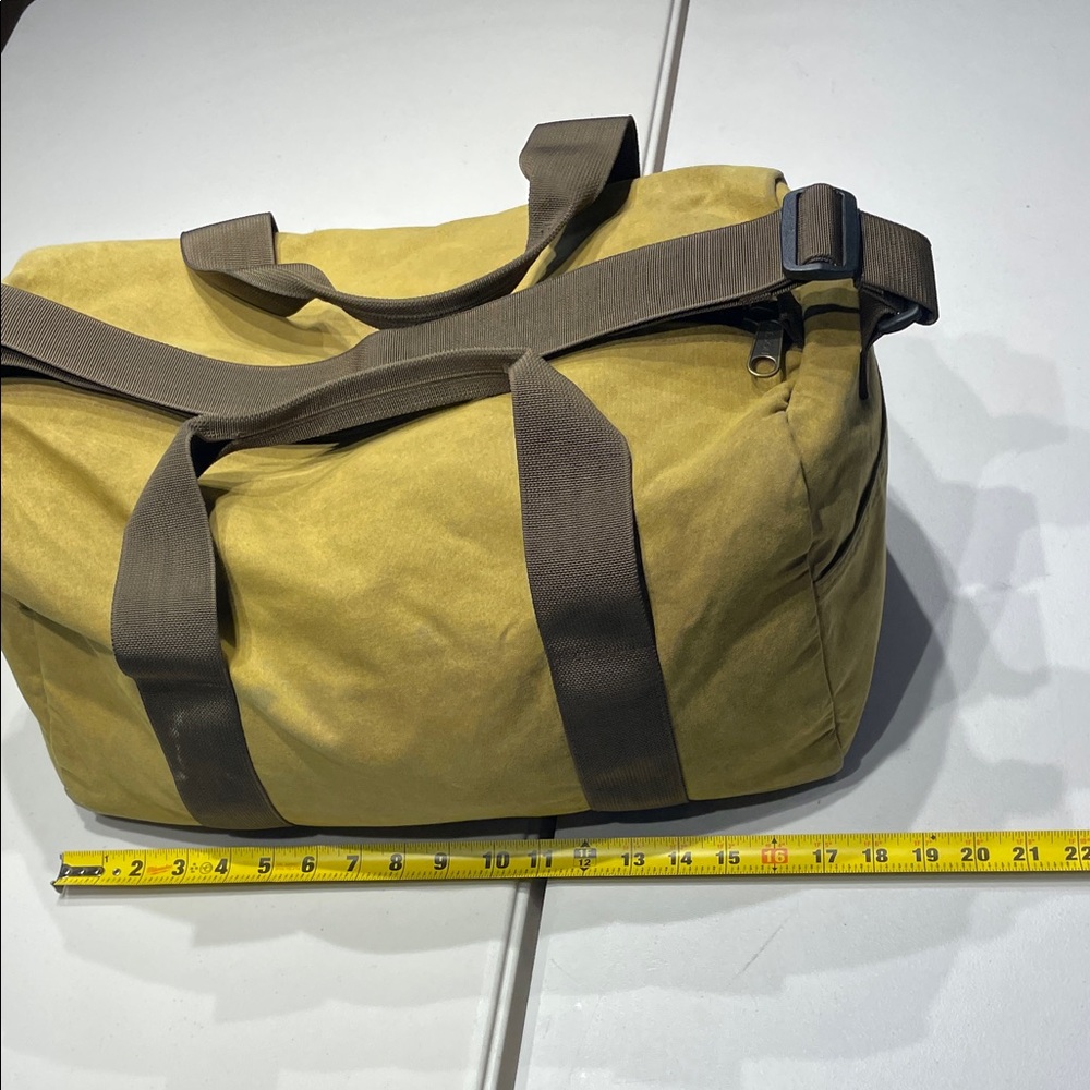 Filson Dry Tin Cloth Duffel Rare American-Made size Small, lightweight. - Picture 8 of 10